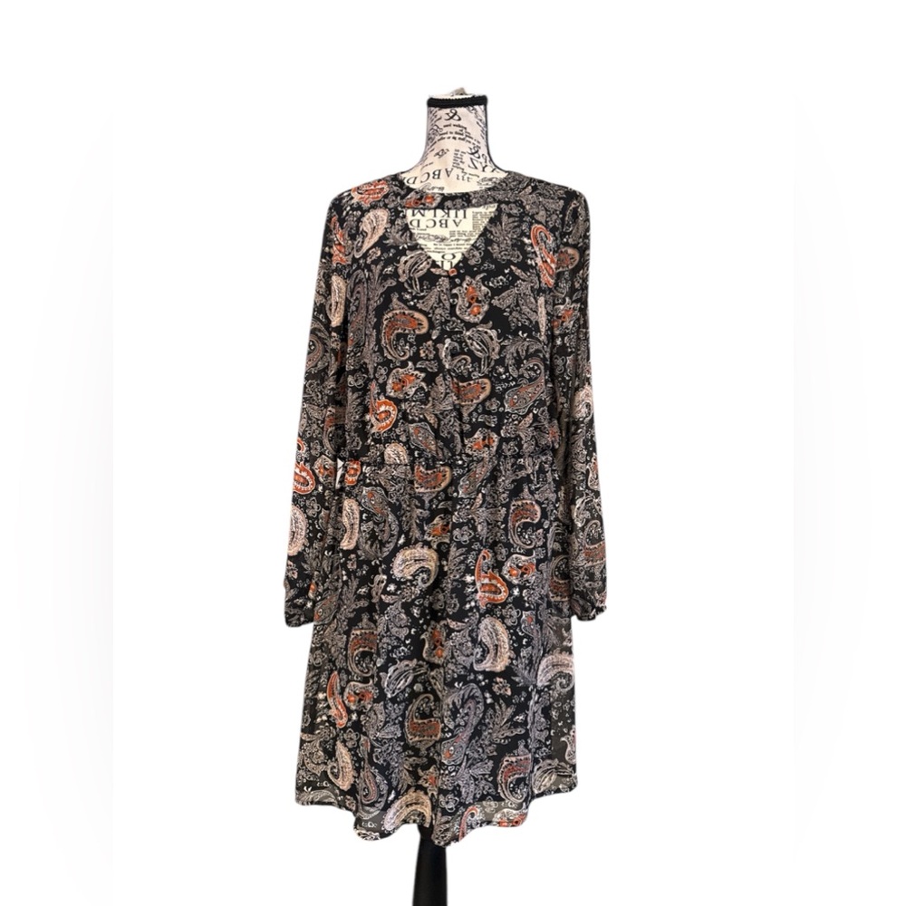 Women’s dress